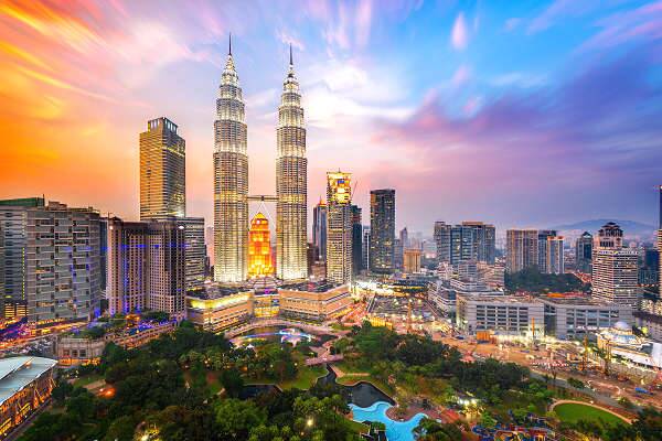 Kuala Lumpur und Landschaften in Malaysia als Teil eines vorgeplanten Reisepakets