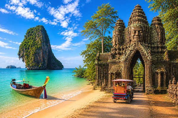 Tempelanlage in Kambodscha und tropischer Strand in Thailand als Kombireise