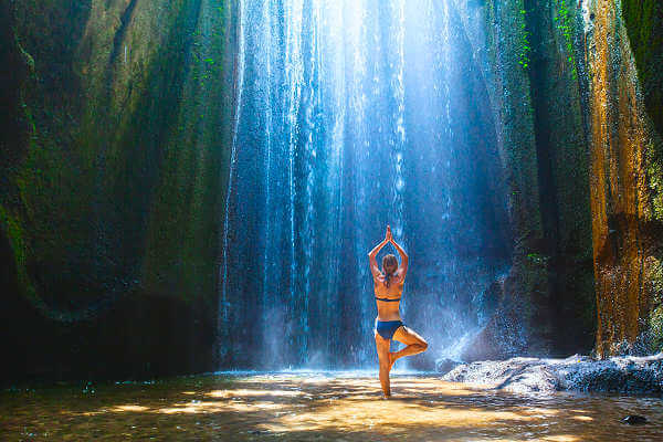 Die schönsten Wasserfälle auf Bali sind: Tukad Cepung, Tegenungan, Aling Aling, Gitgit und der Sekumpul Wasserfall