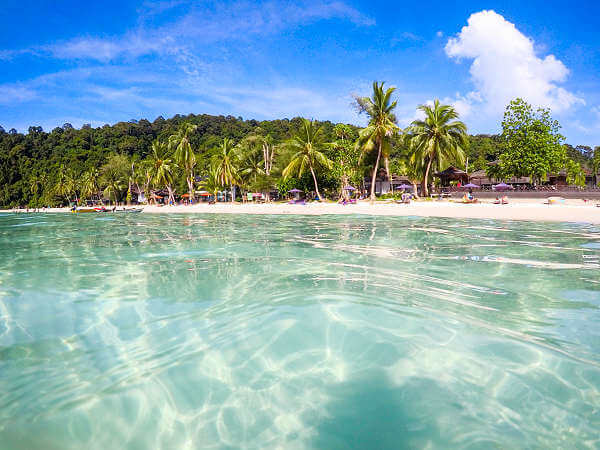 Die Perhentian Inseln von Malaysia gehören zu einer Inselgruppe im südchinesischen Meer