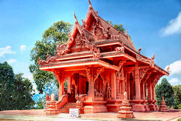 Erlebe den Schlangentempel Koh Samui: Wat Sila Ngu! Einzigartiges Abenteuer