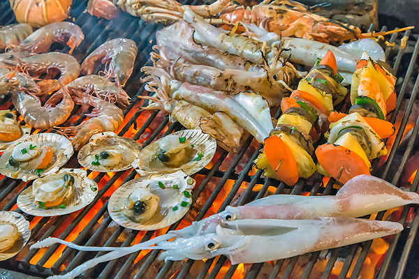 Erleben Sie die Vielfalt exquisiter Meeresfrüchte in Thailand