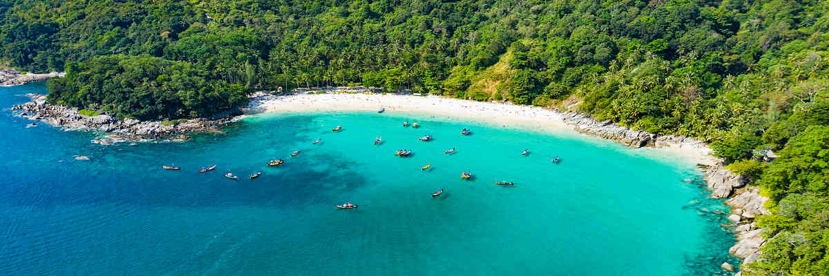 Bild von Freedom Beach Phuket, einem malerischen und abgelegenen Strand in Thailand