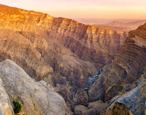 Dschabal Shams im Oman Erkunden Sie den Grand Canyon des Omans