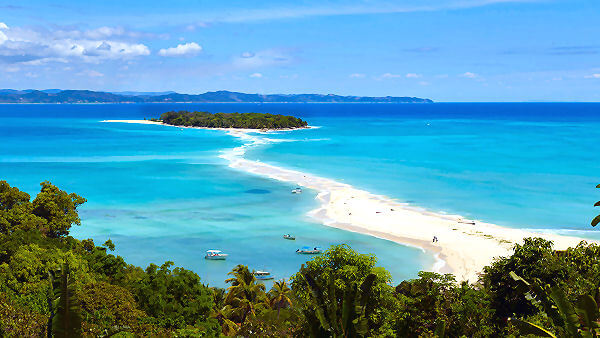 Buchen Sie Ihre unvergessliche Madagaskar Rundreise auf der Insel Nosy Be